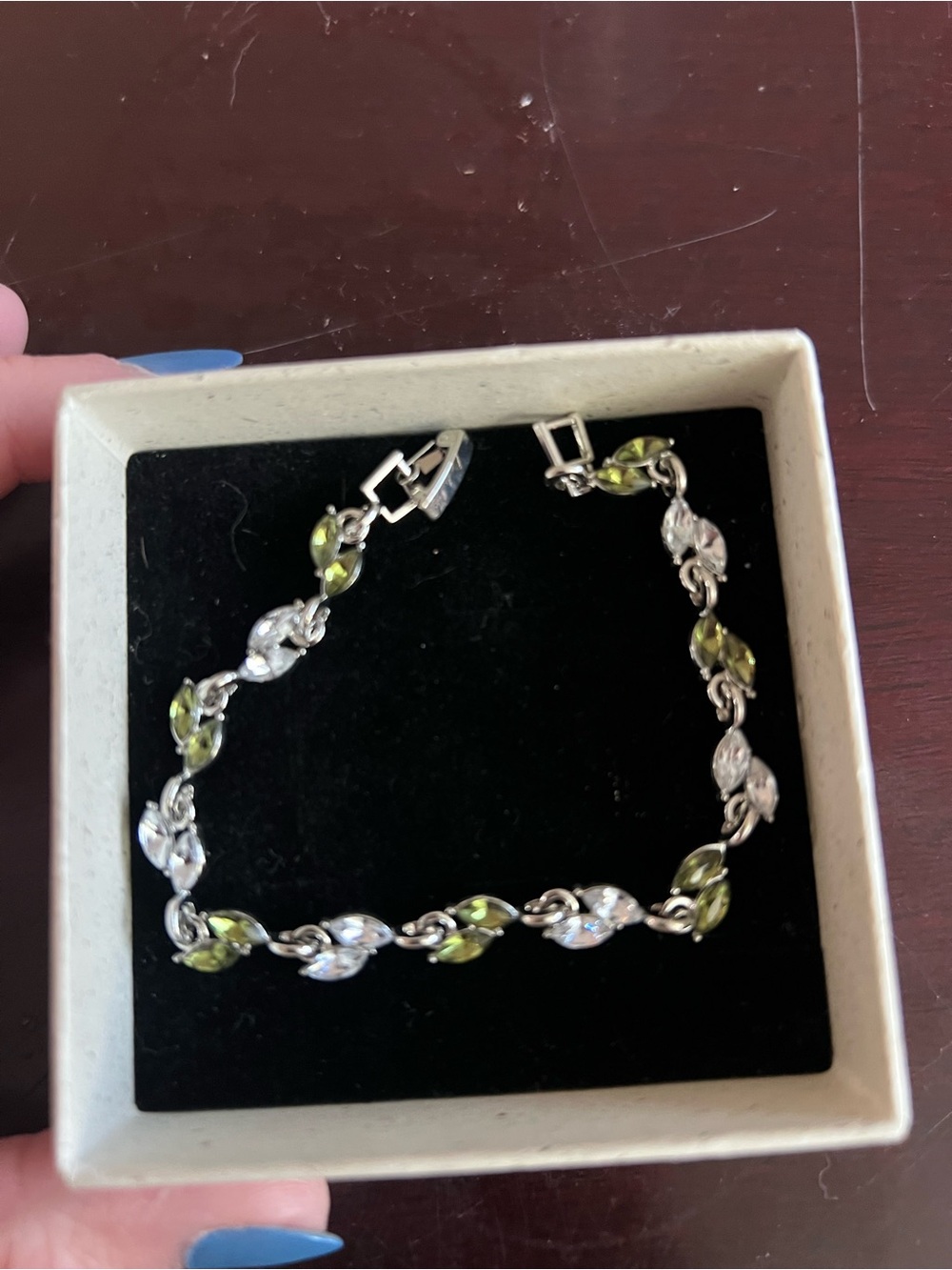 Silver Tone Green Marquise Crystal Tennis Link Bracelet Prong Set Box Clasp 7"